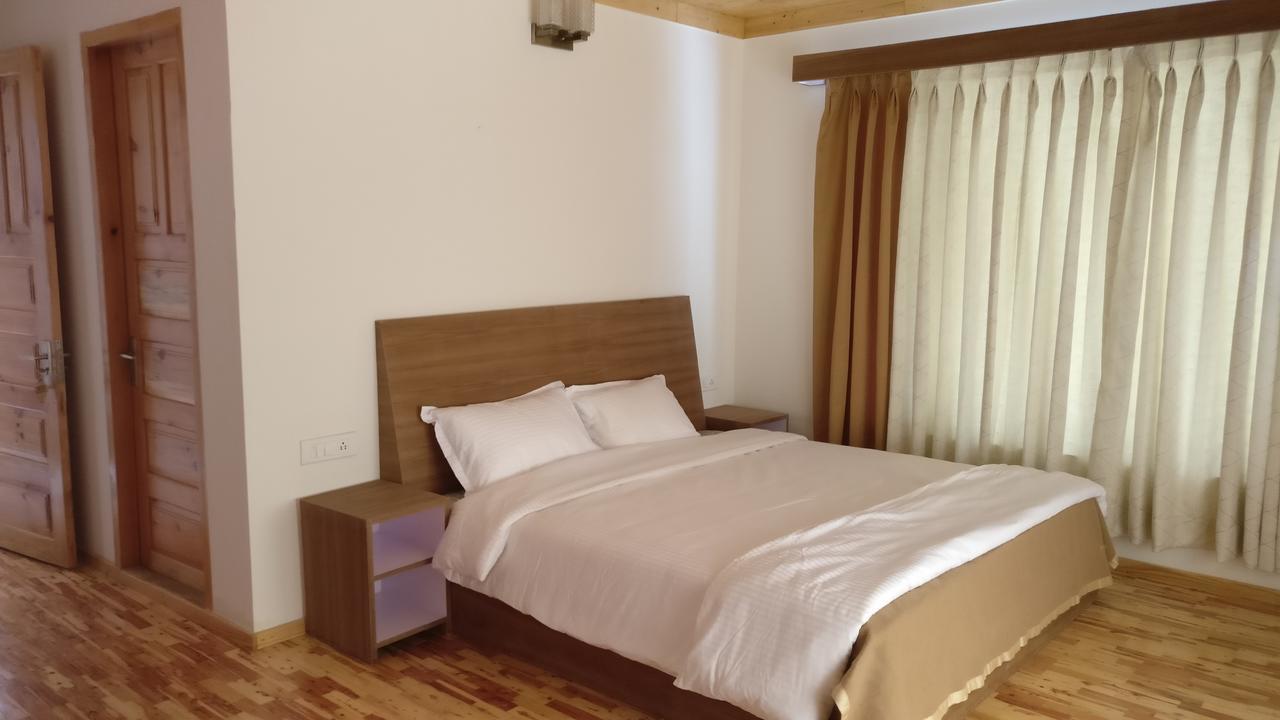 לינה וארוחת בוקר Jispa Gemoor Khar- Manor House מראה חיצוני תמונה
